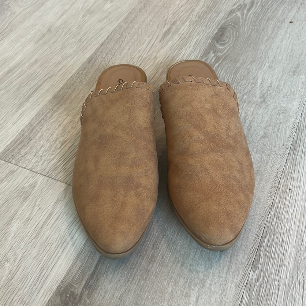 Suede mules